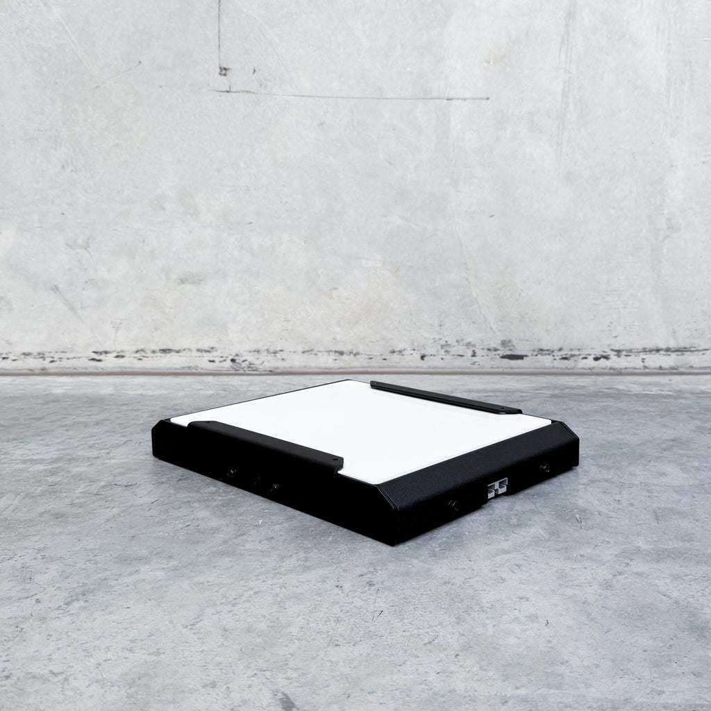 anderson plug installed into a starlink mounting bracket